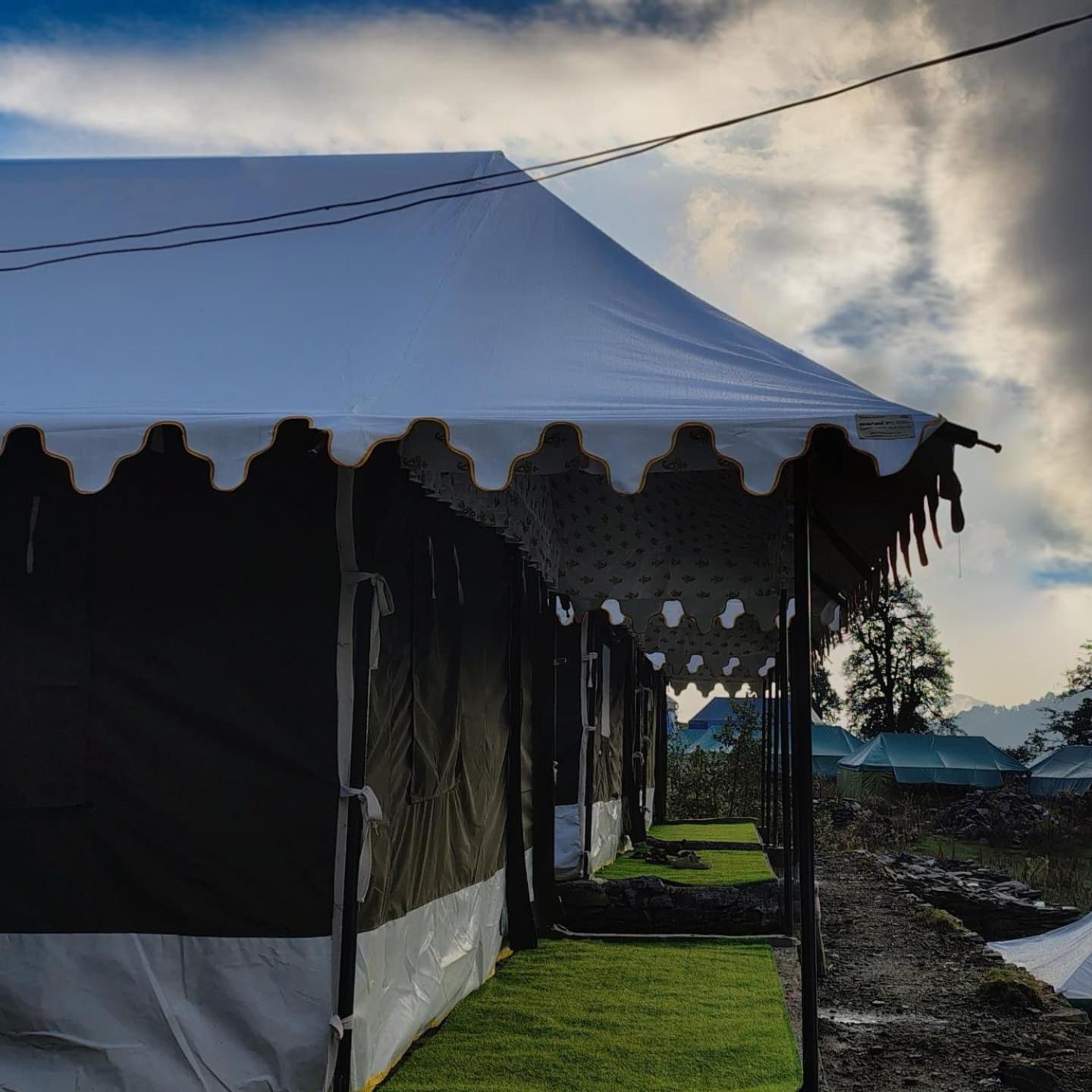 Hotel River Side Camp Chopta Sari Exterior foto